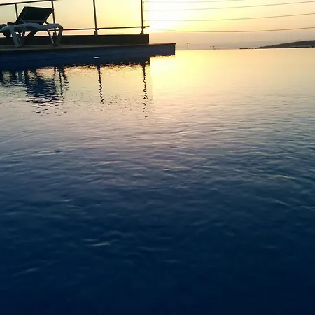 Panoramic With Private Pool فيلة *